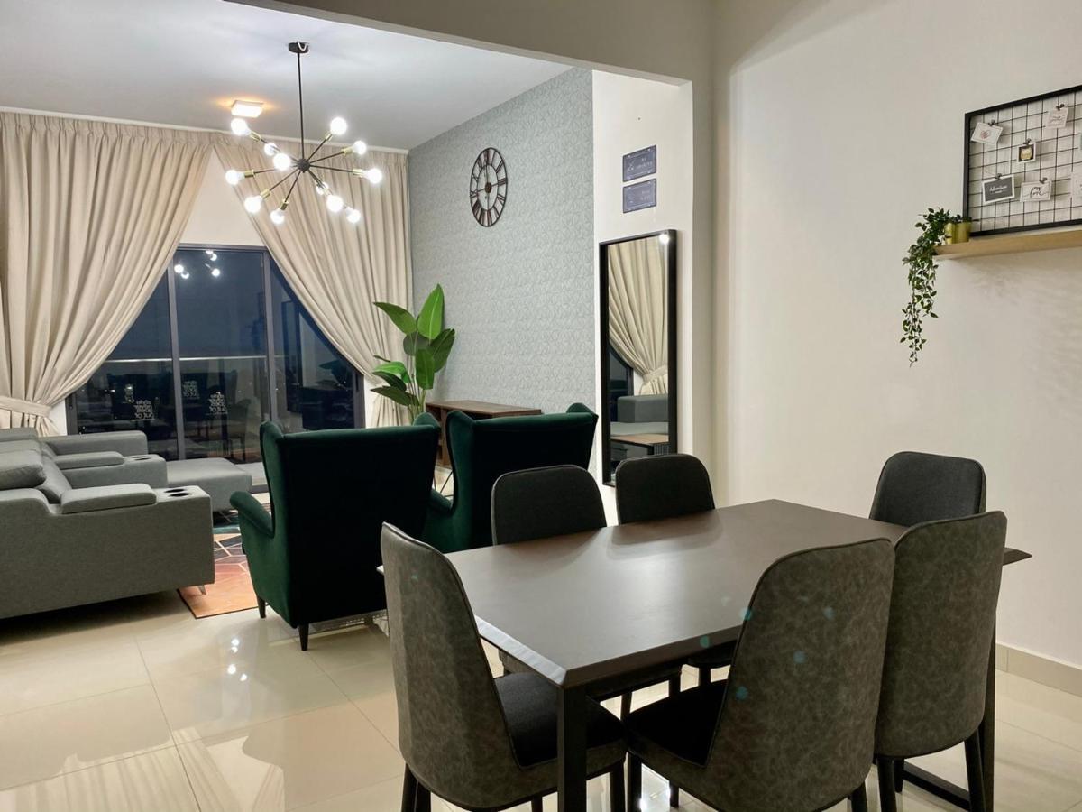 Terengganu Dreamscapes At Icon Residence, Spacious With Nature View Apartment *