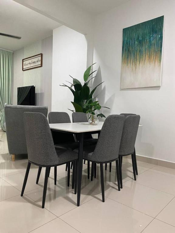 Terengganu Dreamscapes At Icon Residence, Spacious With Nature View * Kuala Terengganu